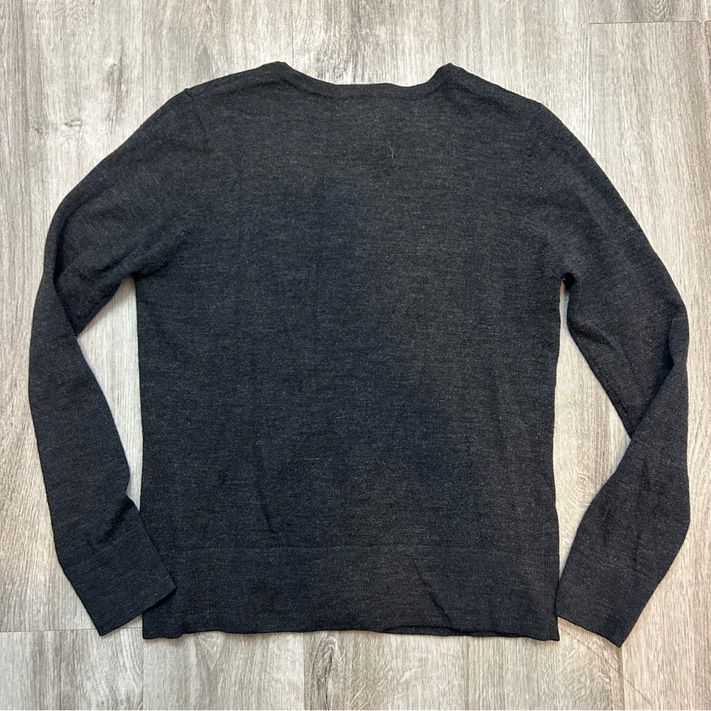 Banana Republic 100% Italian Merino Wool Dark Gray Cardigan Sweater Size Small - Picture 2 of 5